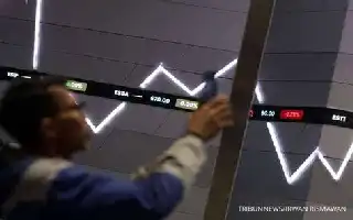 Aksi Ambil Untung Sektor Semikonduktor Tekan Indeks Nasdaq Jelang Libur AS