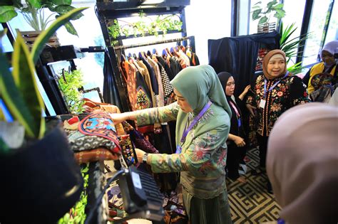 Dekranas Dorong Digitalisasi UMKM Kerajinan Demi Gaet Pasar Generasi Muda