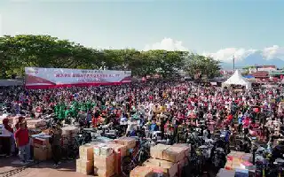 Polda Bali Gelar Jalan Sehat Massal dan Bazar UMKM Sambut Hari Bhayangkara Ke-80