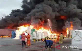 Respons Cepat Kemenkes: Distribusi Logistik dan Pos Kesehatan di Lokasi Kebakaran TPA Jatiwaringin
