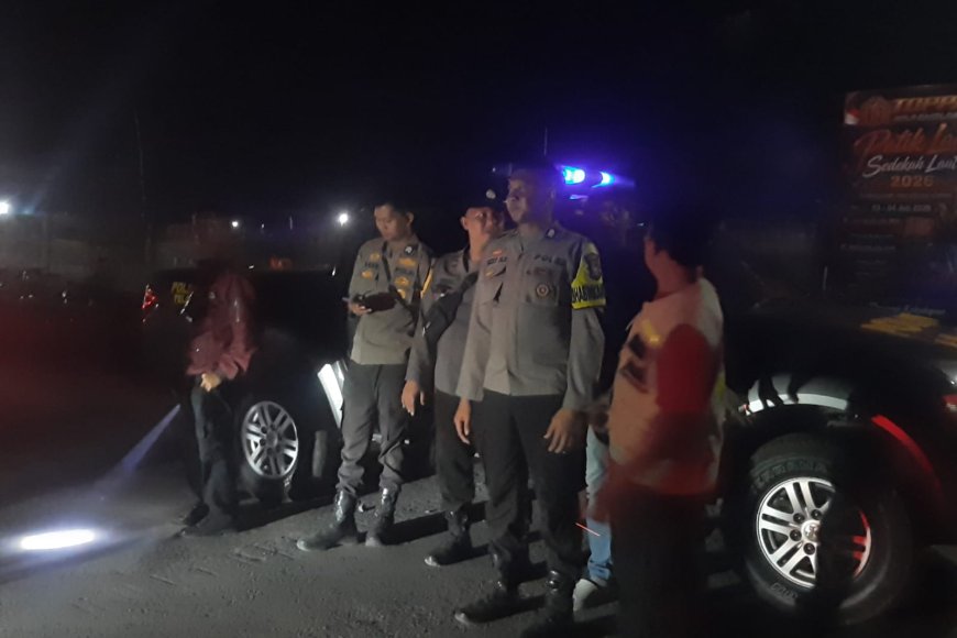Jaga Tradisi Petik Laut di Situbondo, Polsek Mangaran Pastikan Keamanan Perayaan Budaya