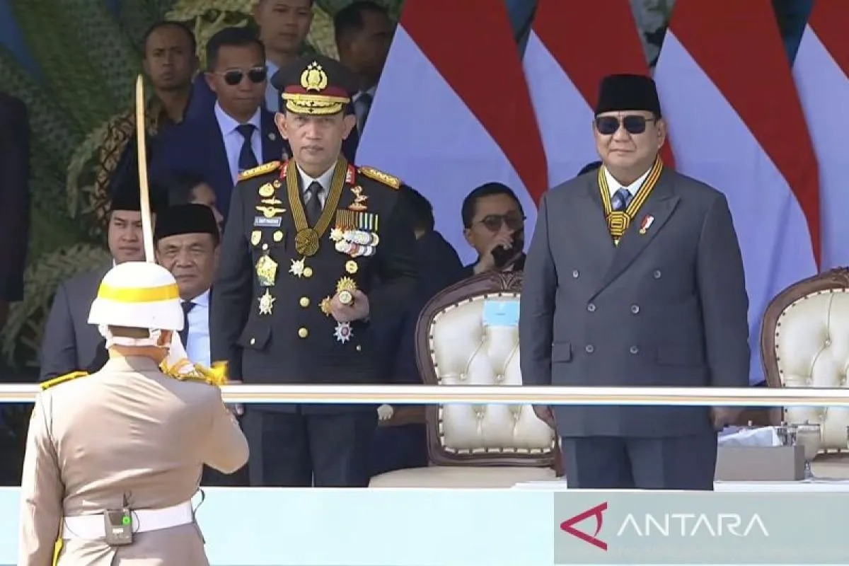 Presiden Prabowo Instruksikan Polri Perkuat Adaptasi Teknologi Hadapi Ancaman Kejahatan Modern