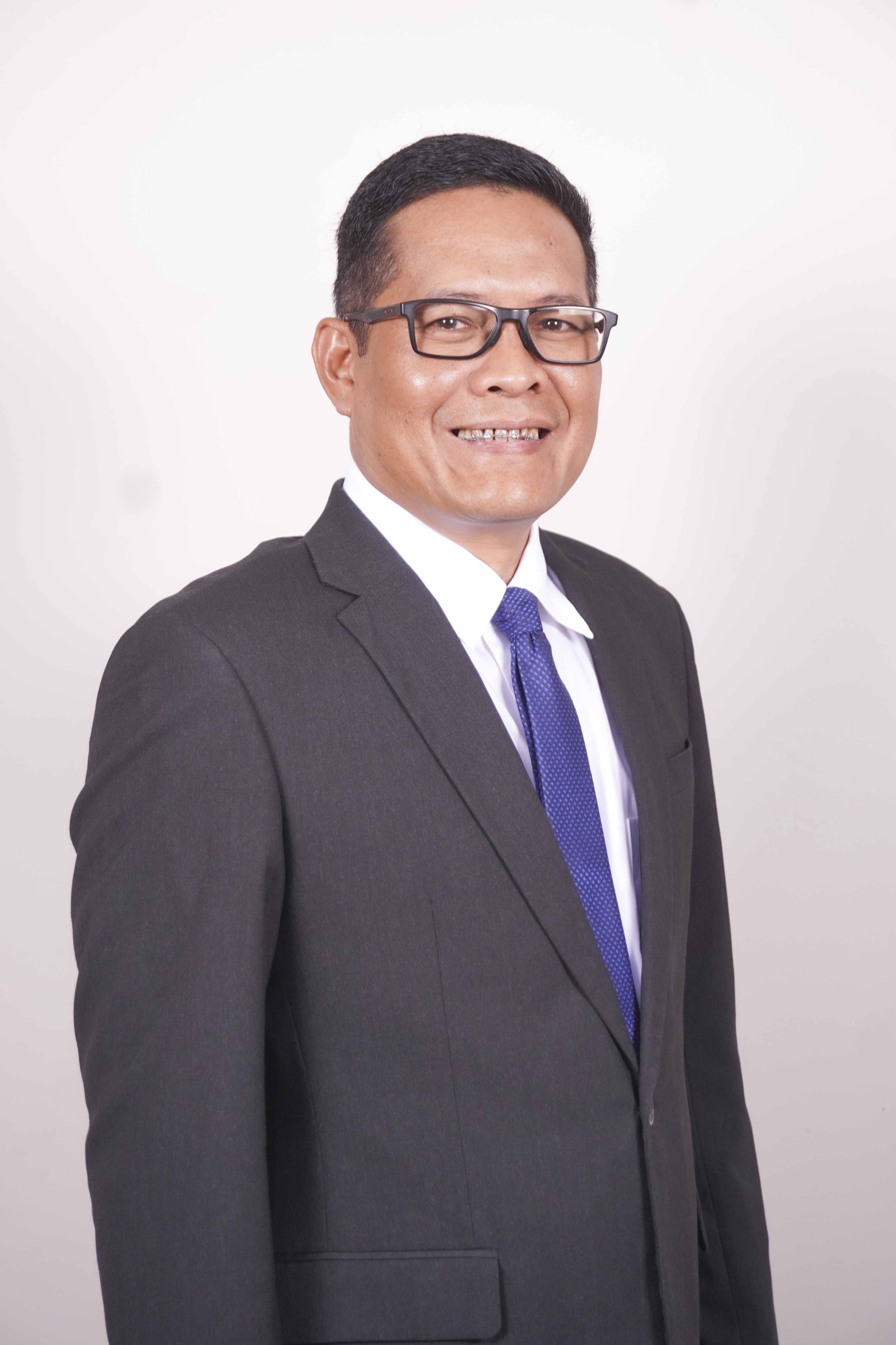 Melampaui Gimmick Digital: Mengapa Literasi Harus Jadi Fondasi Utama UMKM Indonesia