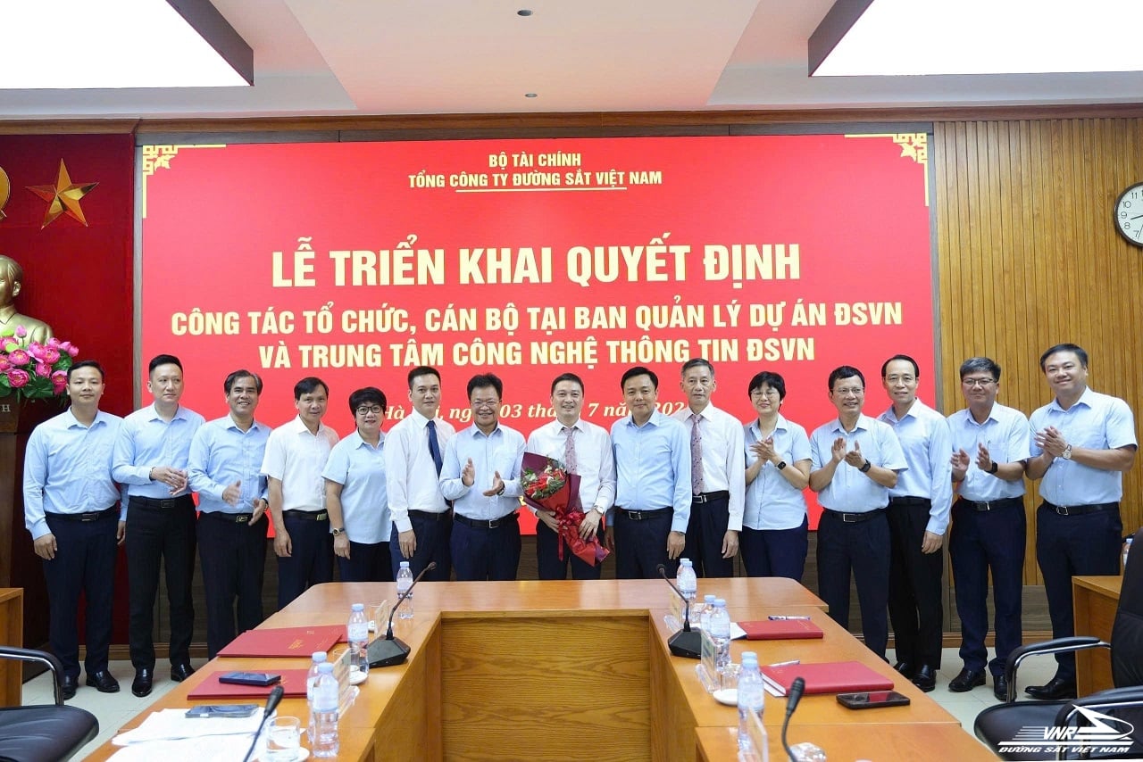 Perkuat Transformasi Digital, Kereta Api Vietnam Resmikan Unit Manajemen Proyek dan Pusat TI Baru
