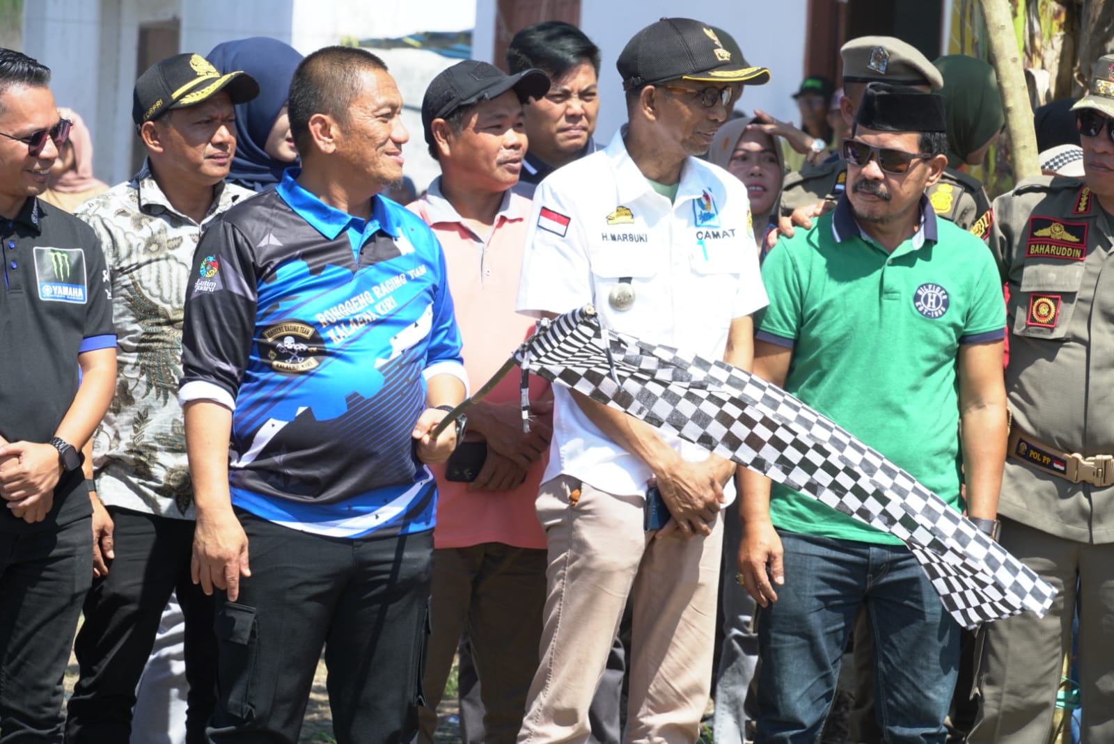 Ajang Balap Ojek Gabah di Kalaena: Merayakan Pesta Panen dengan Semangat Kebersamaan