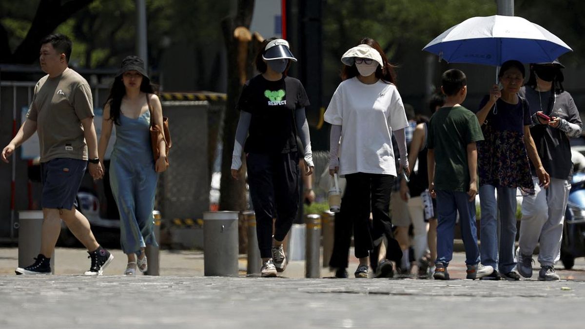 Mitigasi Gelombang Panas Ekstrem, China Manfaatkan Teknologi Kabut Pendingin di Atap Gedung