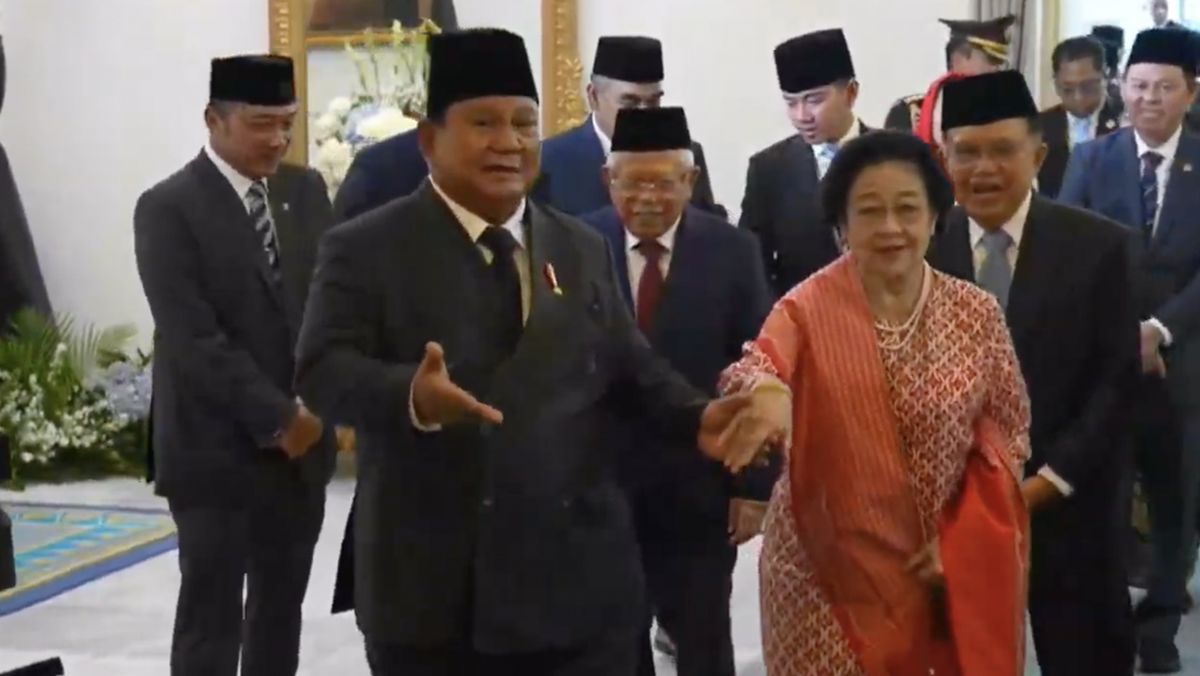 Simbol Politik Kebangsaan: Makna di Balik Momen Kehangatan Prabowo dan Megawati