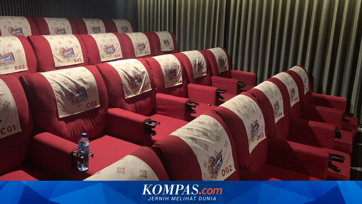 Inovasi Layar Digi: Menilik Konsep Bioskop Mini di Gerai Alfamart