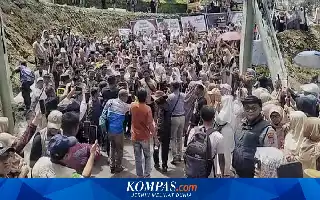 Ironi Gotong Royong: Saat Warga Bener Meriah Patungan Membangun Jalan Nasional