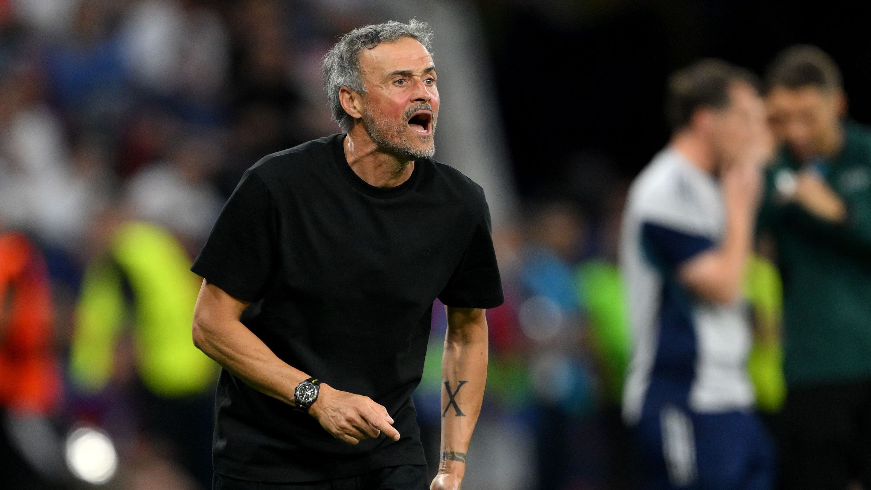 Luis Enrique Apresiasi Penghargaan Kota Kelahiran Sembari Pantau Kiprah Spanyol di Piala Dunia