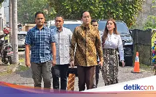 Sekretaris Pribadi Prabowo Sambangi Jokowi di Solo, Sebut Hanya Silaturahmi