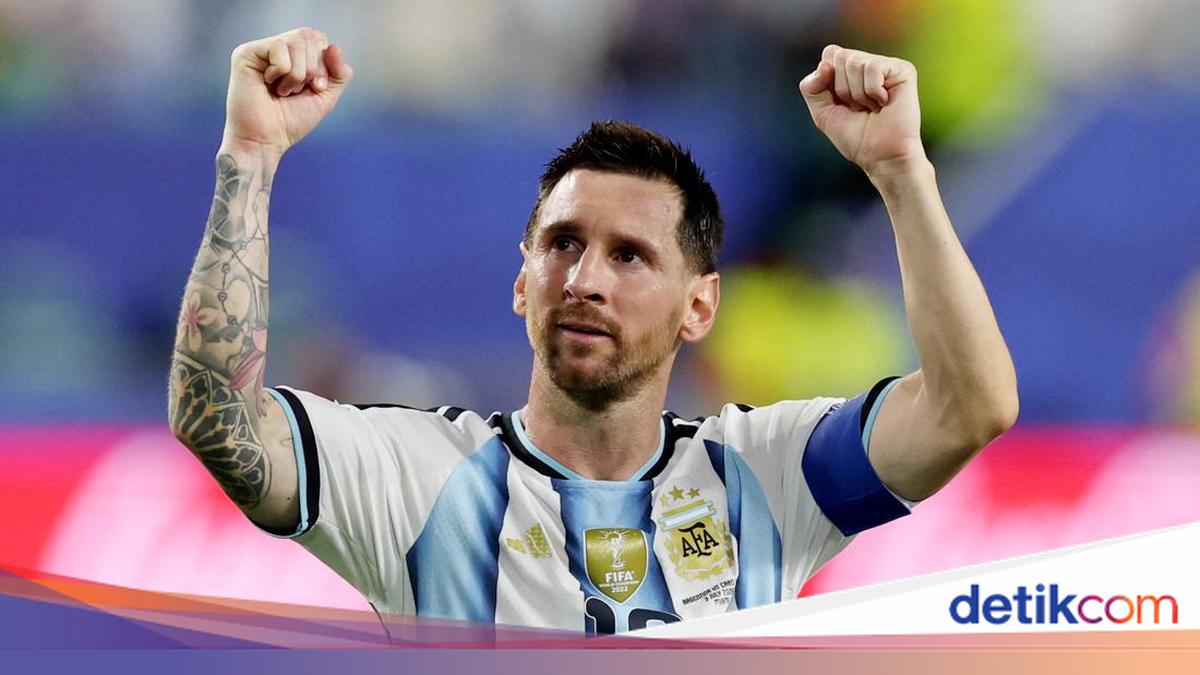 Lionel Messi Berbagi Momen Haru Bersama Penggemar Usai Laga Kontra Tanjung Verde