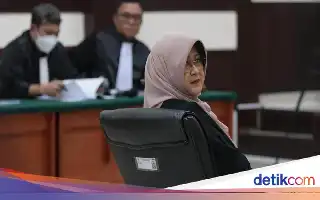 Tolak Jalur Damai, Sidang Kasus Tudingan Ijazah Palsu Jokowi Hadirkan Terdakwa dr. Tifa