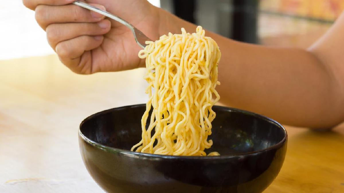 Wabah Salmonella Akibat Mi Instan Asal Ukraina Terdeteksi di 14 Negara