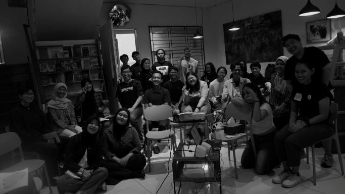 Memutus Rantai Trauma Antargenerasi: Refleksi dari Ruang Diskusi di Bandung