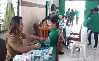Semarak HUT ke-81 RI di Bitung: Persit Kodim 1310 Gelar Olahraga Bersama dan Cek Kesehatan Gratis
