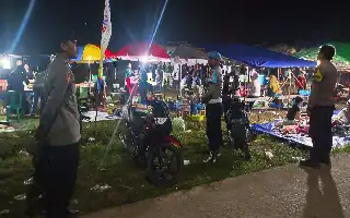 Pastikan Kondusifitas, Polsek Silat Hulu Kawal Ketat Perhelatan Hiburan Rakyat di Nanga Dangkan
