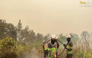 Atasi Karhutla Lahan Gambut, Satgas Polda Kalbar Padukan Teknologi Lancang Kuning dan Nozzle Tancap