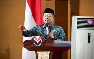 Menkop Matangkan Model Bisnis Koperasi Desa Merah Putih untuk Salurkan Barang Subsidi
