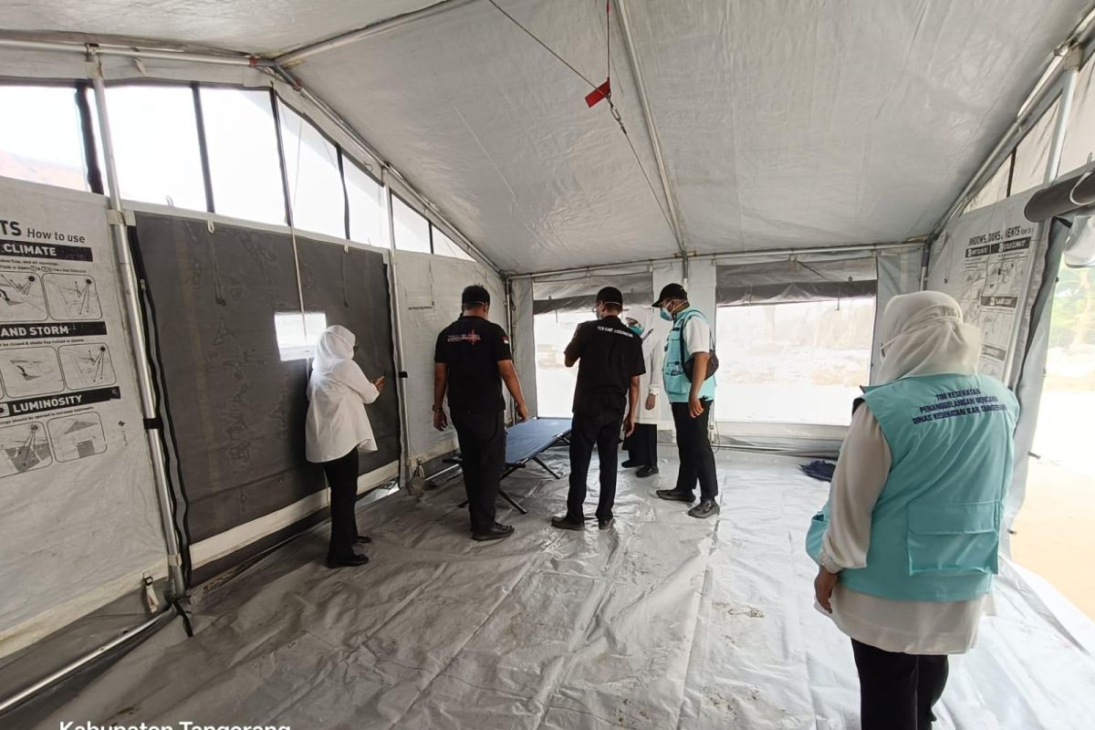 Kemenkes Kerahkan Bantuan Medis dan Pos Kesehatan Darurat di Lokasi Kebakaran TPA Jatiwaringin
