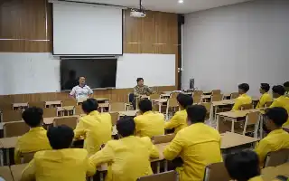 Dorong Inovasi Berkelanjutan, 45 Mahasiswa Unnes Jalani Riset Teknologi Hijau di Malaysia