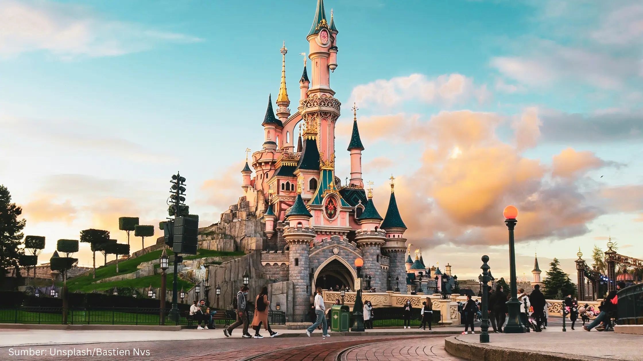 Kolaborasi Disney dan Adobe: Revolusi Teknologi AI dalam Perancangan Taman Hiburan Masa Depan