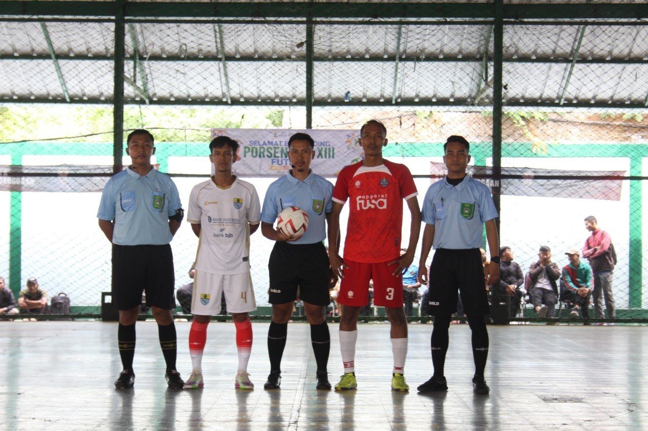 Semarak PORSENITAS XIII: Turnamen Futsal Jadi Ajang Silaturahmi dalam HUT ke-599 Kota Cirebon