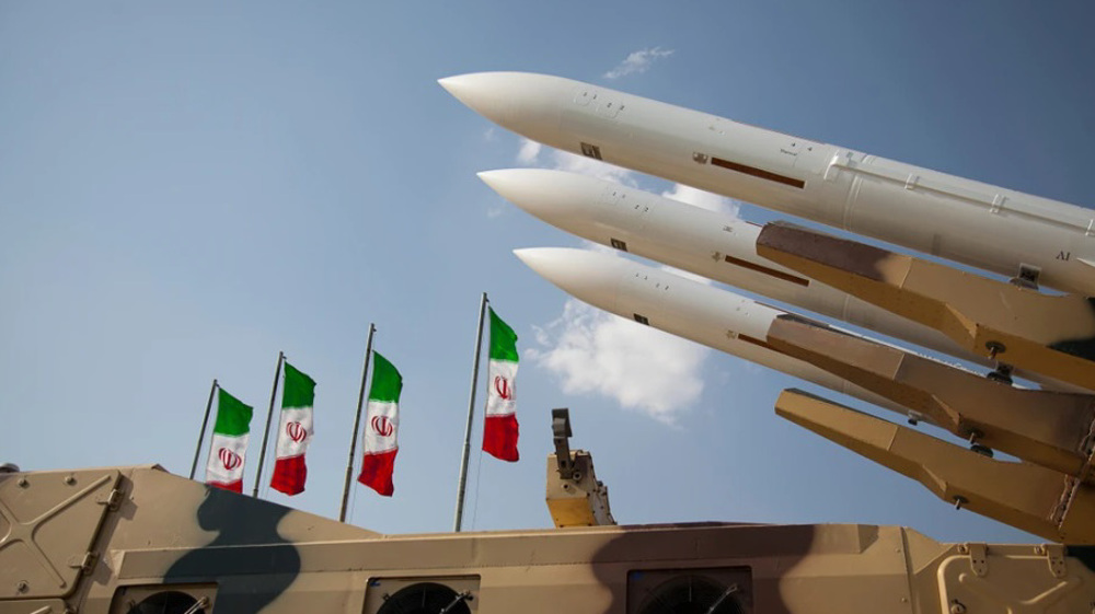 Garda Revolusi Iran Lancarkan Serangan Balasan terhadap Posisi Militer AS di Kawasan