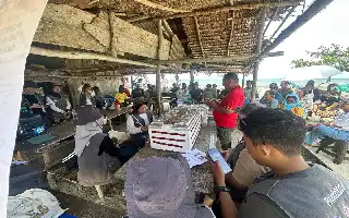 Atasi Keterbatasan Listrik, Tiga PTN Hadirkan Teknologi Pendingin Portabel PCM untuk Nelayan Mentawai