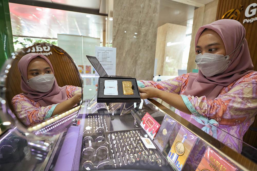 Harga Emas di Pegadaian Kompak Menguat Awal Pekan Ini