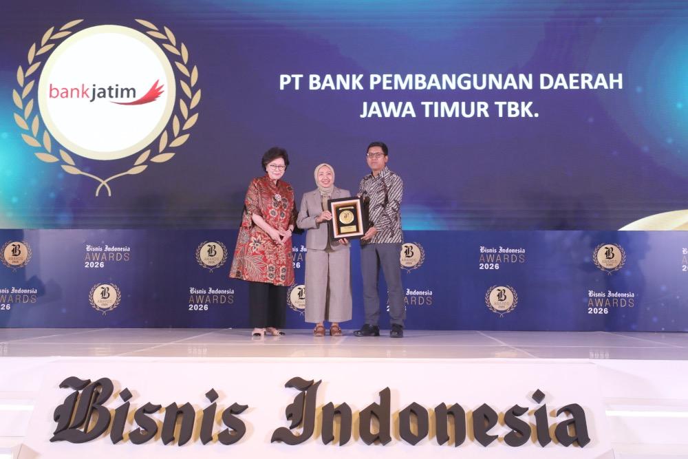 Bank Jatim Sabet Penghargaan Emiten BPD Terbaik di Ajang Bisnis Indonesia Awards 2026