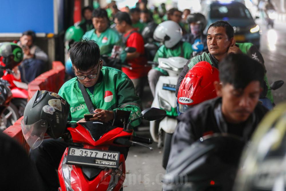 Kebijakan Komisi 8% Ojol: Antara Kepatuhan Regulasi dan Tantangan Kesejahteraan Pengemudi