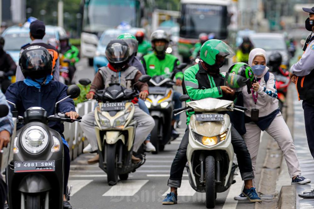 Dinamika Tarif Ojek Online: Implikasi Kebijakan Komisi 8% dan Penghapusan Promo