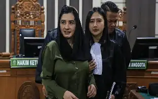 Sidang Kasus Gratifikasi Fadia Arafiq: Suami Sebut Proyek Outsourcing Sang Anak Hanya Bisnis Receh