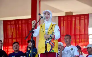Meriahkan HUT RI, Pengibaran Bendera di Bawah Laut Palabuhanratu Jadi Momentum Kebangkitan Olahraga Air Sukabumi