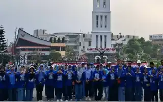 HUT ke-25 Demokrat di Bukittinggi: Gelar Jalan Santai dan Kampanyekan Gerakan Langit Biru