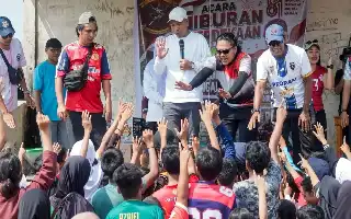Kolaborasi TNI-Polri dan Pemerintah Hadirkan Pesta Rakyat Semarakkan Kemerdekaan di Sungai Lumpur Lingga