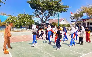 Cetak Atlet Basket Berprestasi, SMPN 6 Rangas Majene Terapkan Metode Latihan Intensif