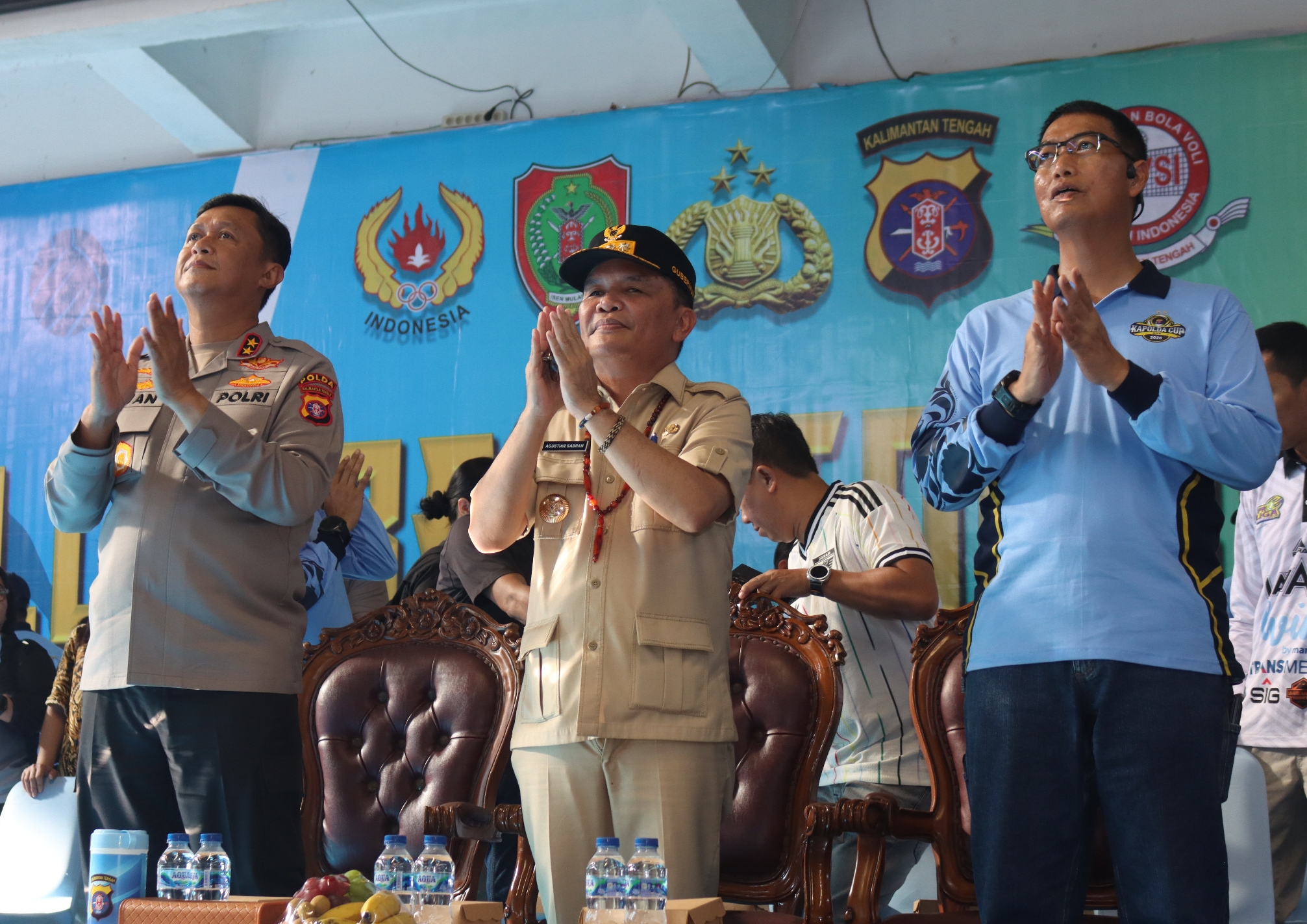 Gubernur Agustiar Sabran Buka Kapolda Cup II, Dorong Regenerasi Atlet Voli Kalteng