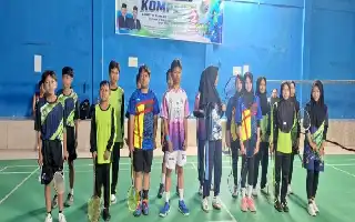 KOMPAS 2026: Pebulu Tangkis MTsN 4 Kerinci Tunjukkan Performa Maksimal di Arena Pertandingan