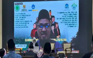 Tantangan Pendidikan Islam di Era AI: Menyeimbangkan Transformasi Digital dengan Etika Syariah