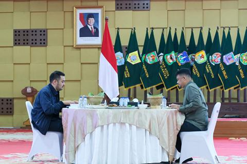 Pertemuan Bobby Nasution dan Prananda Paloh Dibaca sebagai Manuver Konsolidasi Politik Nasional menjelang 2026