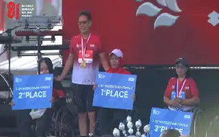 Apresiasi Semangat Inklusif, Menkes Budi Gunadi Serahkan Penghargaan Juara Kursi Roda Merdeka Run 2026