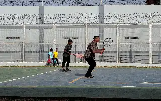 Tingkatkan Sinergitas Pegawai, Lapas Kelas IIA Lhokseumawe Gelar Olahraga Tenis Lapangan