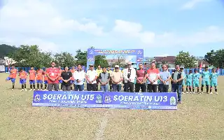 Wali Kota Akhmad Syukri Resmi Buka Piala Soeratin U-13 dan U-15 Zona 3 di Sibolga
