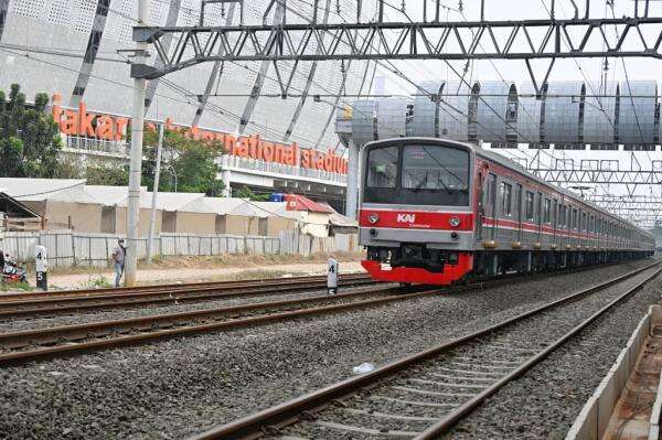 Minat Masyarakat ke Kawasan JIS Melonjak, Stasiun Commuter Line Catat Kenaikan Penumpang 300 Persen