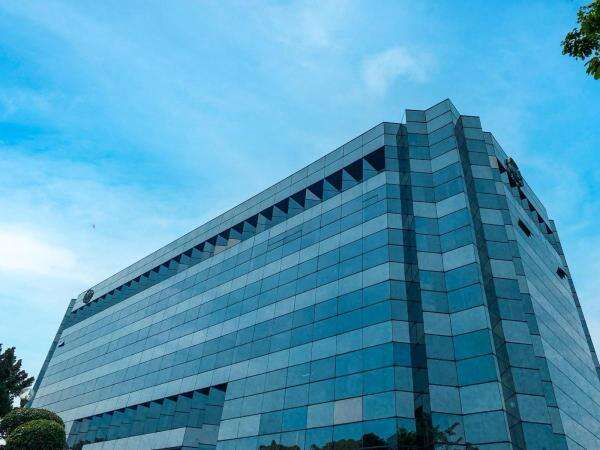 Restrukturisasi Portofolio, PTPP Lepas Aset Hotel Senilai Rp546,5 Miliar