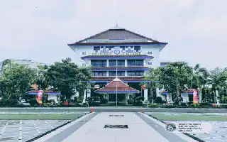 Unair Klarifikasi Struktur Penghasilan Dosen Pasca Kesaksian di MK