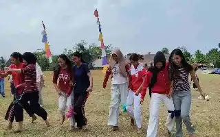 Pererat Silaturahmi, Warga Cijulang Sukabumi Gelar Pesta Rakyat Semarakkan HUT RI ke-81